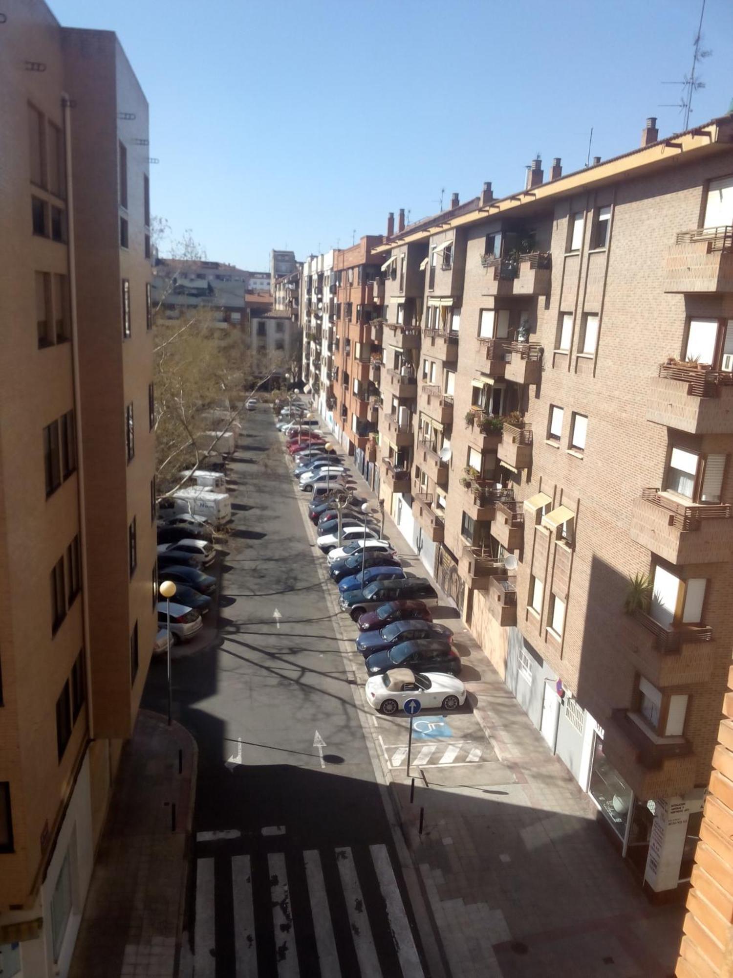Calle Lardero Apartamento Logrono Exterior photo
